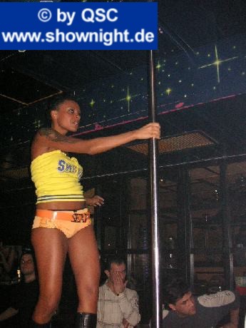 bunny stripperin frankfurt_0000016.jpg